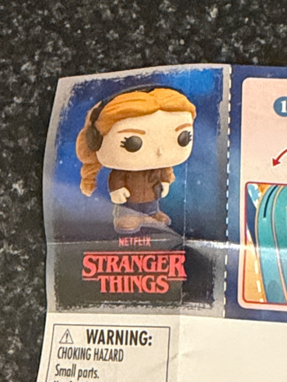 Stranger Things Kinder Joy - Max Mayfield